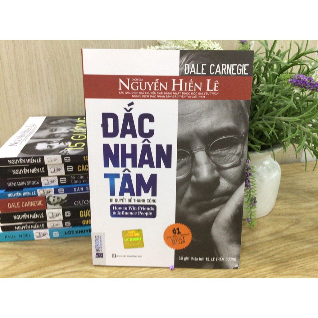 Review sách Đắc nhân tâm - bí quyết để thành công