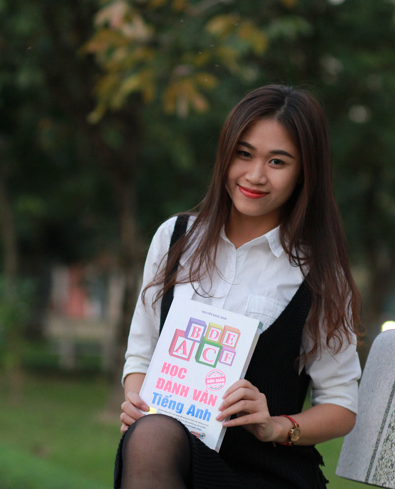 Cuốn sách "Học đánh vần tiếng anh" được nhiều bạn đọc đánh giá cao